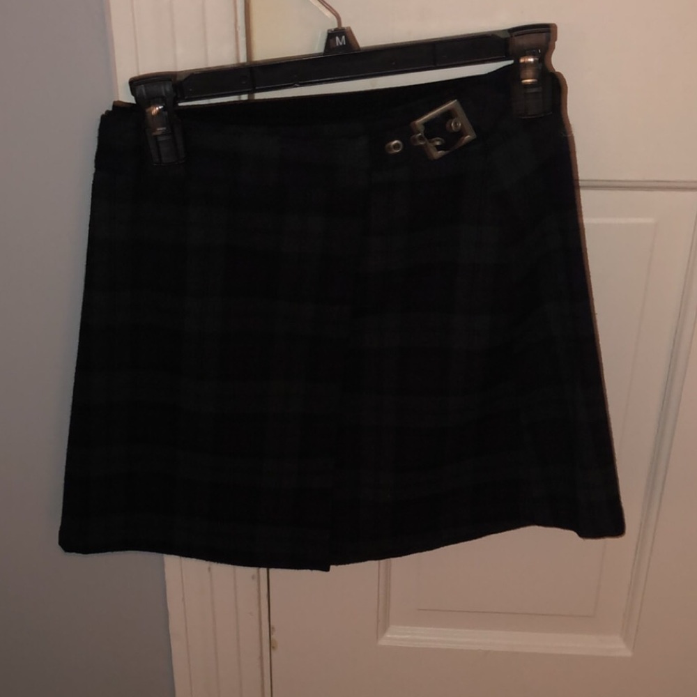 brandy melville plaid skirt